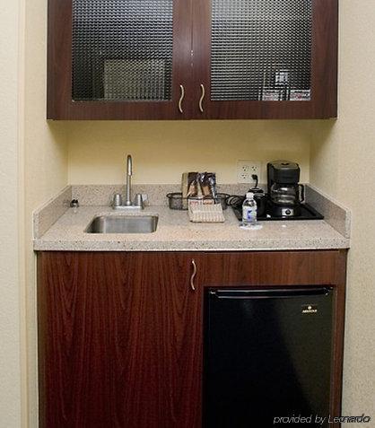 Springhill Suites By Marriott - Tampa Brandon Heartland Exterior photo